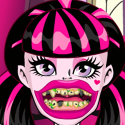 Draculaura Bad Teeth