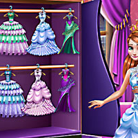 play The Princesses' Prom Costume game