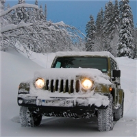 play Offroad Snow Jeep Passenger Mountain Uphill Driving game