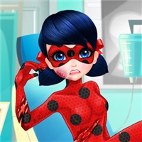 play Dotted Girl Ambulance For Superhero game