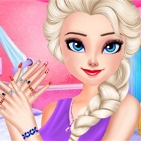 play Princess Weekend Nails Salon game