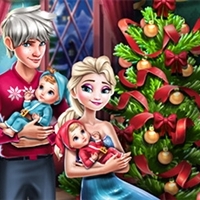 play Elsa Family Christmas game